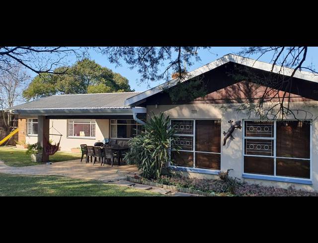 4 BEDROOM FREEHOLD SOLD IN DRAKENSVIEW